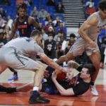 Jones, Boum each score 22, Xavier beats Florida in Portland