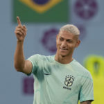 Neymar working '24 hours a day' to return at World Cup