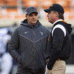 Anderson's 2 long TD runs help W. Virginia top Oklahoma St.
