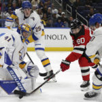 Devils beat Sabres 3-1, extend road win streak to 9 games