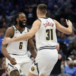 Rare buzzer-beater helps outmanned Nuggets beat Mavs 98-97