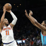 Payne, Booker lead Suns to 116-95 win over Knicks