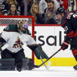 Vejmelka logs shutout as Coyotes beat Hurricanes 4-0