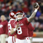 Oklahoma tops No. 24 Oklahoma St., becomes bowl eligible