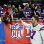 Bills overcome deficit, chaotic week; rally to beat Lions
