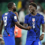 Pulisic goal advances US in World Cup with 1-0 win over Iran