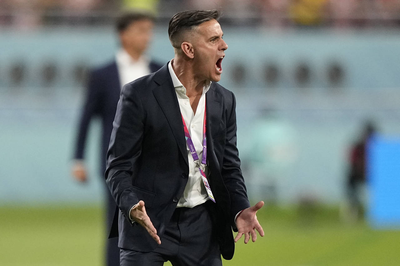 Canada's head coach John Herdman reacts during the World Cup group F soccer match between Croatia a...