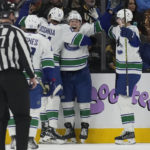 Canucks hand Vegas second straight home loss with 5-1 win