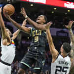 Oubre scores 28, Hornets snap T-Wolves' 5-game win streak