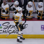Crosby, Malkin score as Penguins beat Blackhawks 5-3