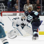Kraken set club record for goals in 8-5 win over Sharks