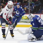 Ovechkin tops Gretzky for most road goals, Caps beat Canucks