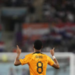 Valencia scores World Cup-best third goal in Ecuador draw