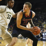 Howard scores 19, Michigan turns back Jackson State 78-68