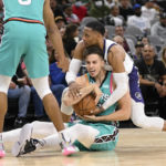 Lakers top Spurs in James' return for first road victory