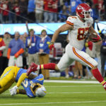 Kelce scores 3 touchdowns, Chiefs rally past Chargers 30-27