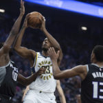 Monk and Barnes score 22 each, Kings beat Pacers