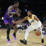 Ayton has 29 points, 20 rebounds as Suns edge Jazz 113-112