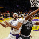 Anthony Davis leads Lakers past Spurs for 3rd straight win
