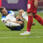 England's Kane trains ahead of World Cup match against U.S.