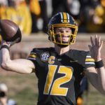 Missouri holds off Arkansas 29-27 to reach bowl eligibility