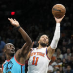 Payne, Booker lead Suns to 116-95 win over Knicks