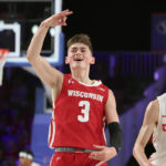 Wisconsin outlasts Dayton 43-42 in Battle 4 Atlantis