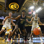 Murray scores 30 as No. 25 Iowa defeats Omaha 100-64