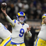 Dalton thrives, Stafford leaves, as Saints top Rams 27-20