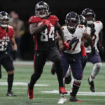 Koo's late 53-yard FG lifts Falcons past Fields, Bears 27-24