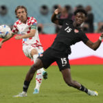 Croatia downs Canada 4-1 at World Cup on Kramaric's 2 goals