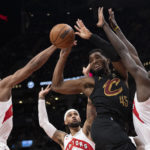 Siakam scores 18 in return, Raptors beat Cavaliers 100-88