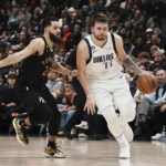 Anunoby scores 12 of his 26 in 4th, Raptors top Mavs 105-100