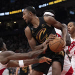 Siakam scores 18 in return, Raptors beat Cavaliers 100-88