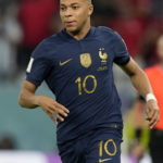 France loses to Tunisia 1-0 but still wins World Cup group