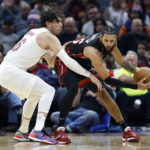 Garland scores 25, Cavaliers blast Heat 113-87
