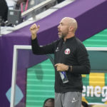 Qatar loses 3-1 to Senegal as host nearing World Cup exit