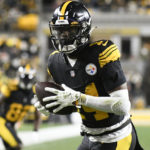Burrow throws 4 TD passes, Bengals rally past Steelers 37-30