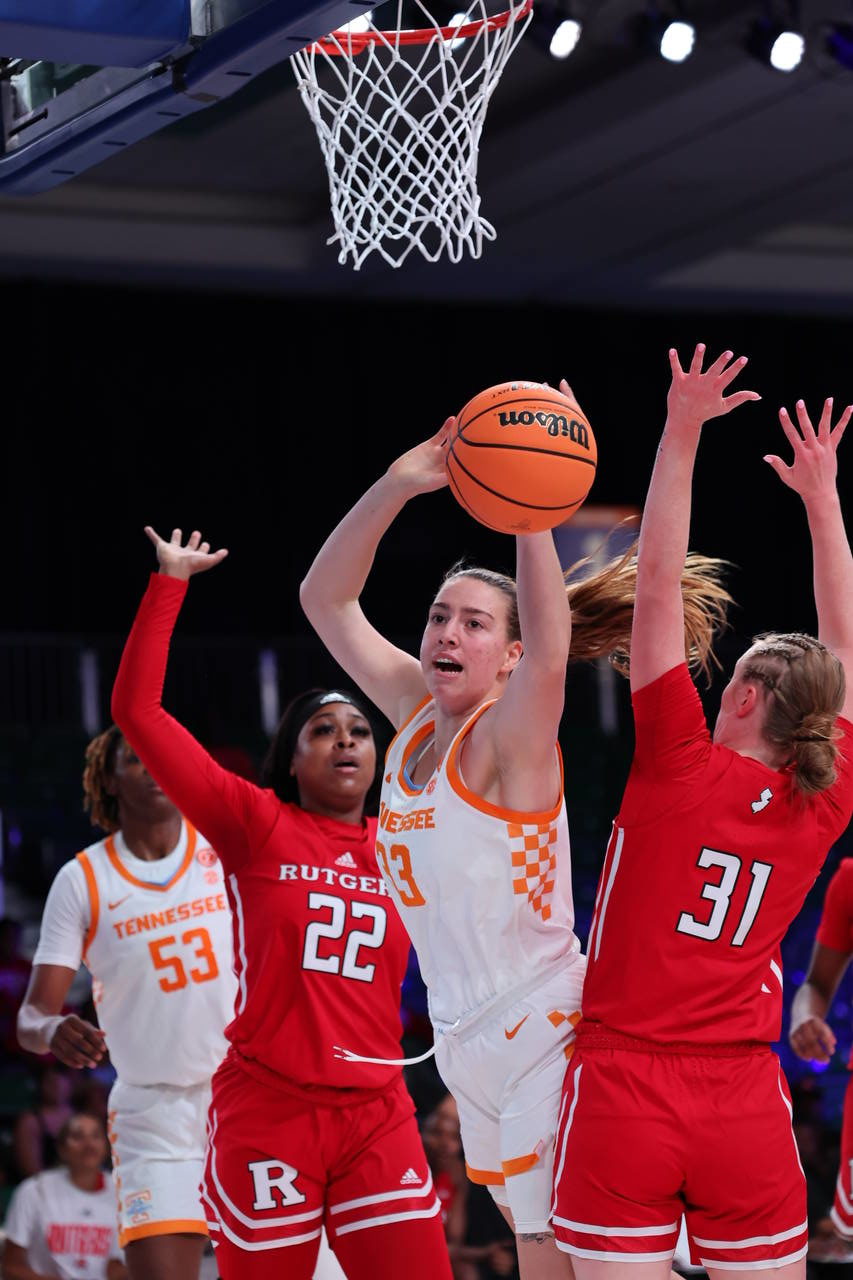No. 11 Tennessee women beat Rutgers in Battle 4 Atlantis