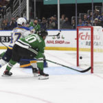 Wedgewood, Robertson lead Stars to 4-1 win over Blues