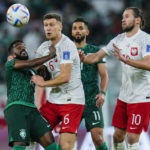 Lewandowski scores at World Cup, Poland beats Saudis 2-0