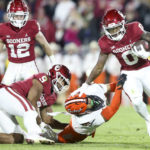 Oklahoma tops No. 24 Oklahoma St., becomes bowl eligible