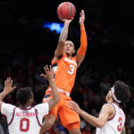 Curbelo, St. John's wins Legends, top Syracuse 76-69 in OT