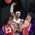 Wisconsin outlasts Dayton 43-42 in Battle 4 Atlantis