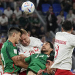 Mexico and Poland play out 0-0 draw at World Cup