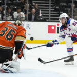 Gibson stops 41, Ducks get 1st regulation win vs. Rangers