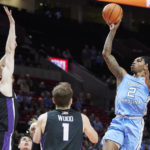 No. 1 North Carolina pulls away from Portland late, 89-81