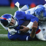 Williams leads Lions to 3rd straight win, 31-18 over Giants