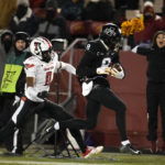 Texas Tech scores late touchdown to beat Iowa State 14-10