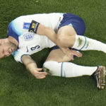 England's Kane trains ahead of World Cup match against U.S.